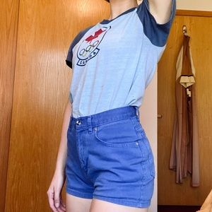 🌞 vintage blue denim shorts 🌿